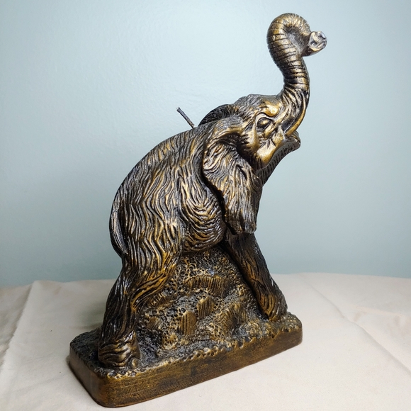 Carved Elephant Candle 🐘 - Picture 1 of 14